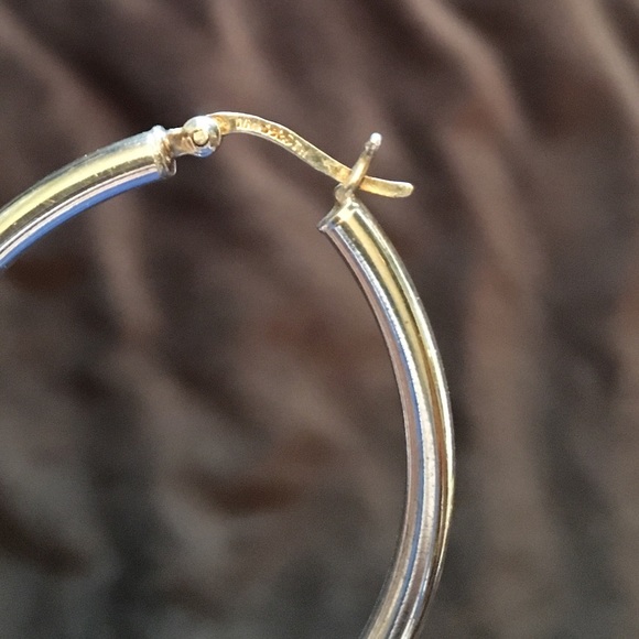 Authentic Italian 935 Sterling Silver earrings - Picture 2 of 3